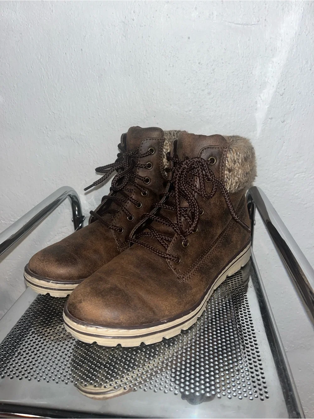 Cliffs Brown Ankle Boots